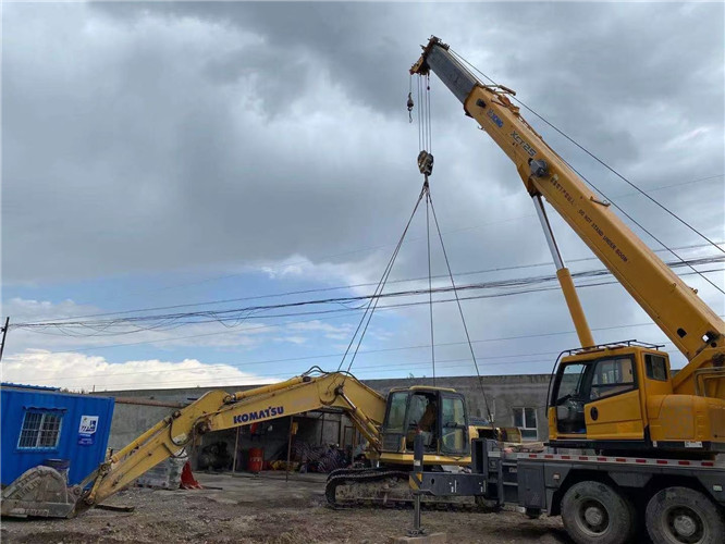 陇西县25吨吊车的工作半径是多少？