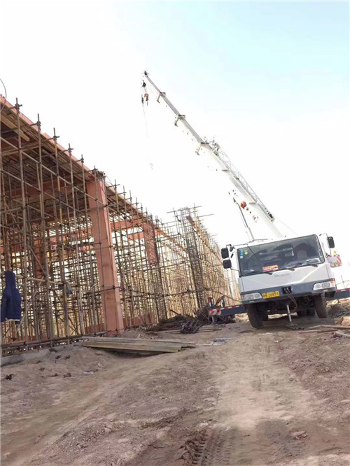 陇西县25 吨、50 吨吊车怎么选？多大重量 / 半径适合对应车型？